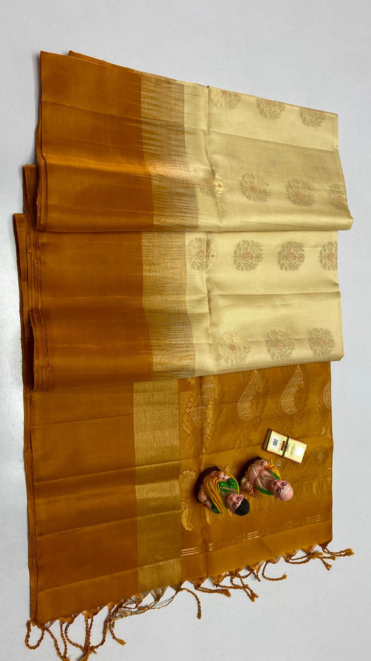 Golden beauty kanchipuram soft silk saree