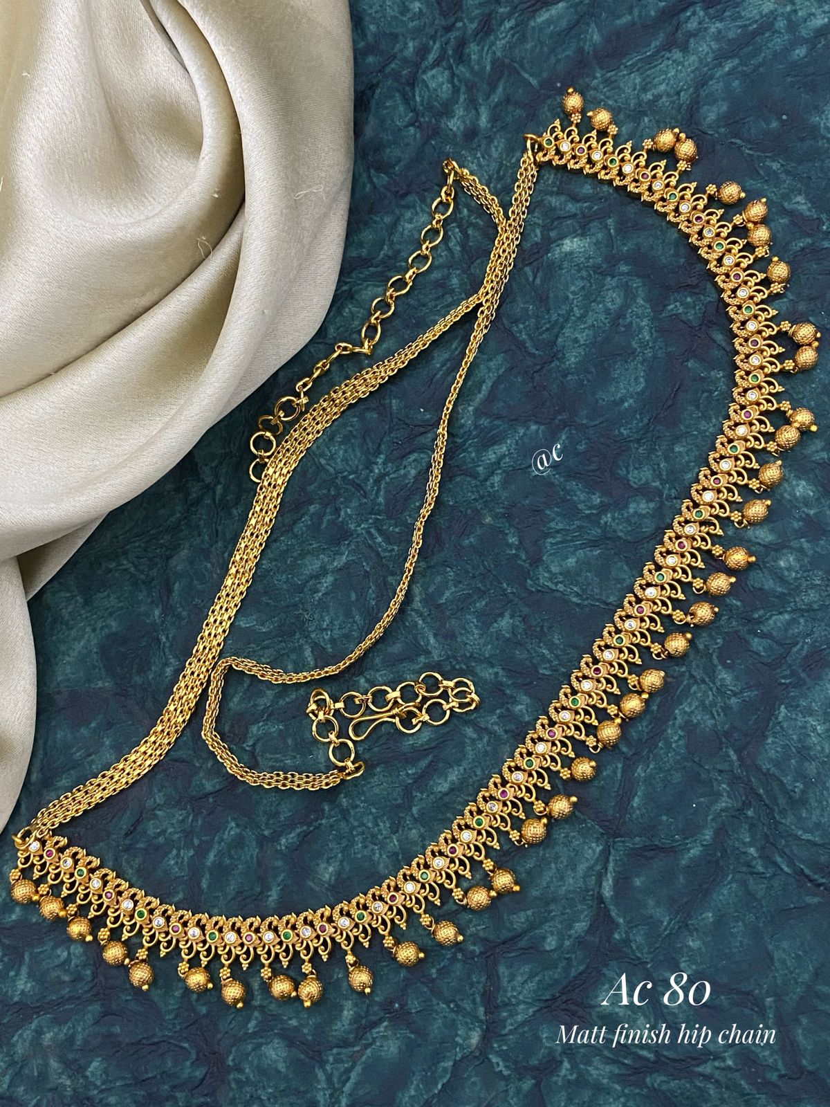 Hip chain to wear with saree