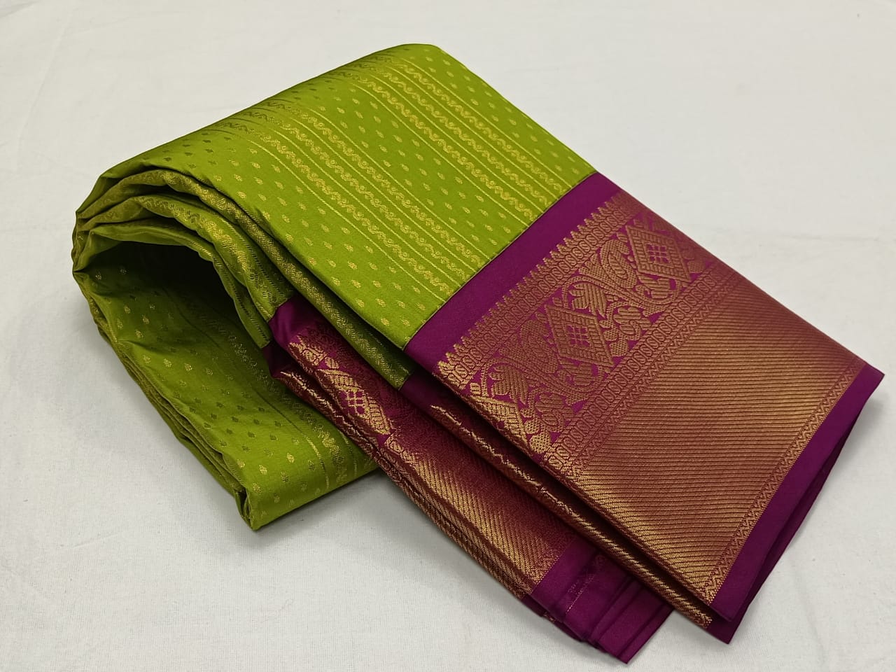 Apple green and Magenta Semi Silk saree