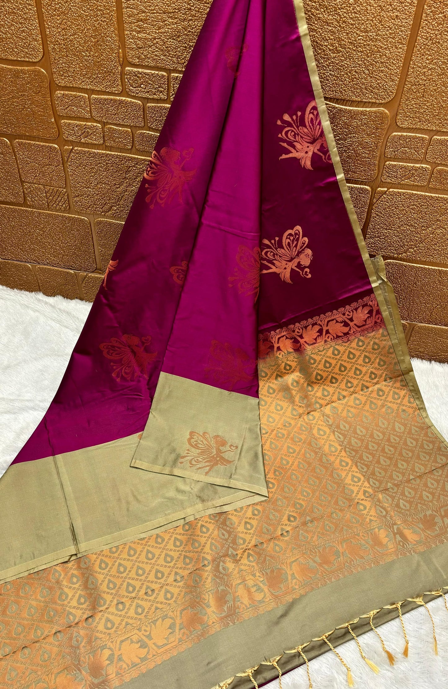 Deep magenta tiny border soft silk saree