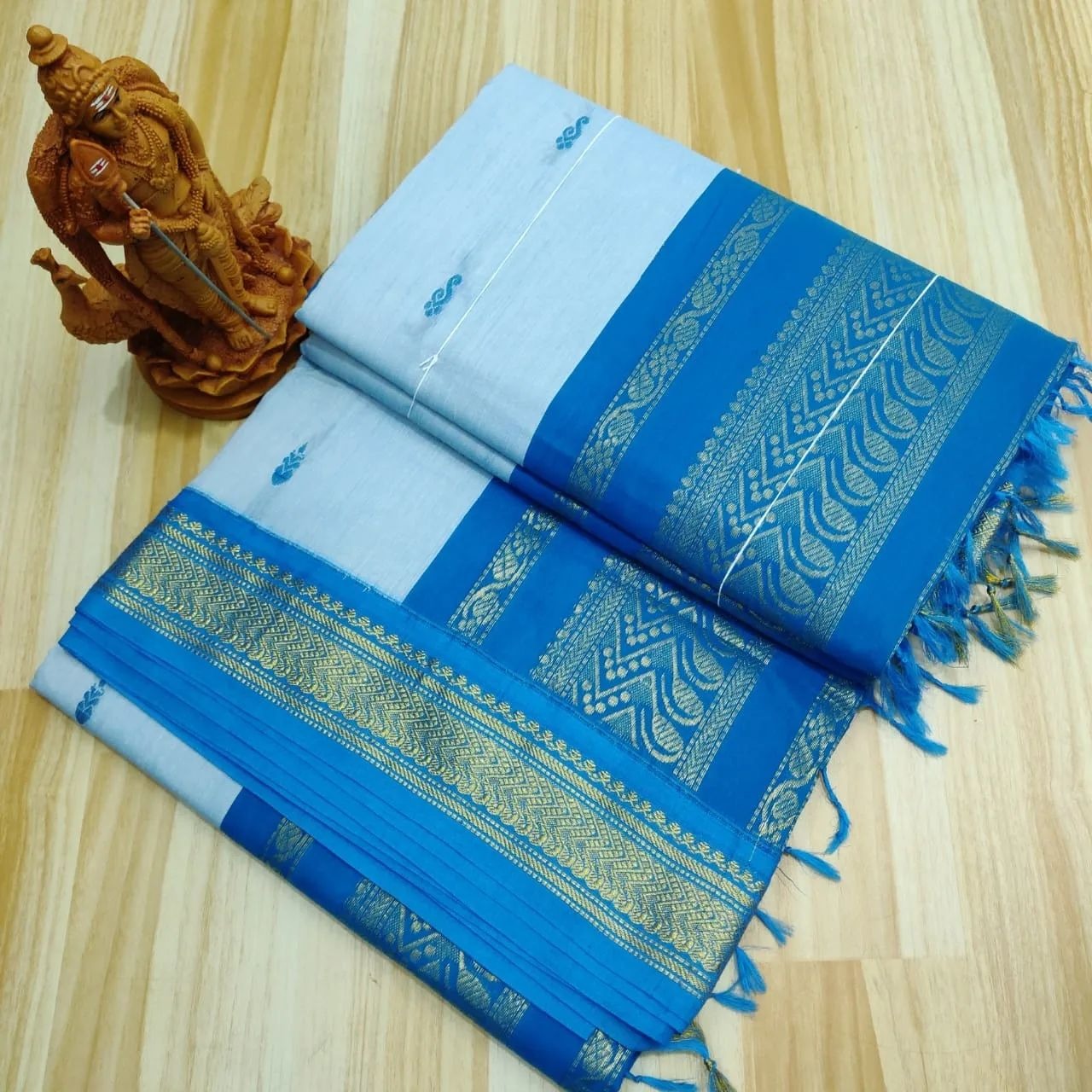 Kalyani Cotton Gatwal saree - Sky blue